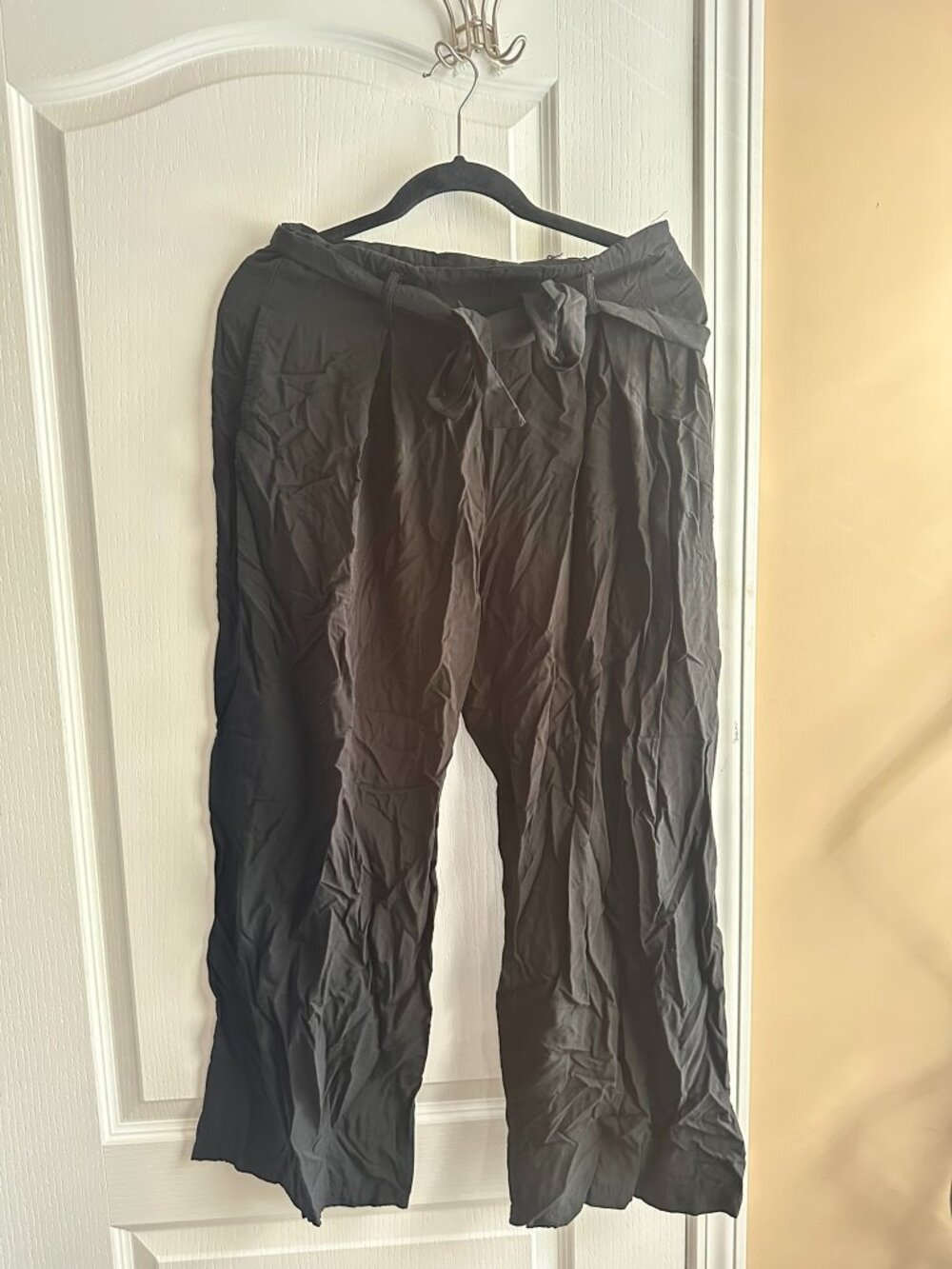Banana Republic Black Trouser Size 8